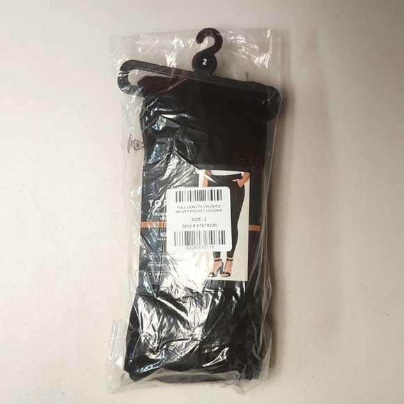 ❤️NWT VINTAGE TORRID LEGGING - CRUSHED VELVET - BLACK - POCKETS - PLUS SIZE - Picture 4 of 8